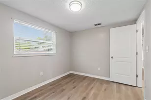 1124 Jadewood Ave, Clearwater, FL 33759 - Photo 33