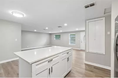 1124 Jadewood Avenue, Clearwater, FL 33759 - Photo 15