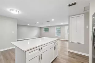 1124 Jadewood Ave, Clearwater, FL 33759 - Photo 15