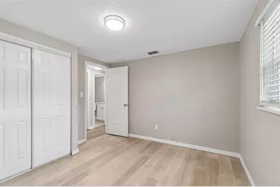 1124 Jadewood Avenue, Clearwater, FL 33759 - Photo 25