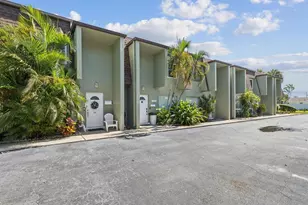 1308 70th St N, Saint Petersburg, FL 33710 - Photo 37