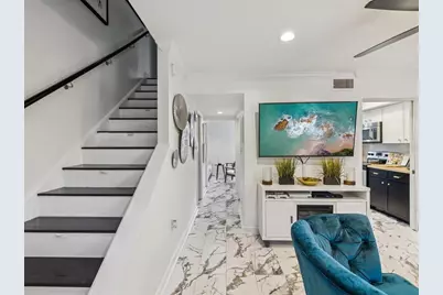 1308 70th Street N, Saint Petersburg, FL 33710 - Photo 5