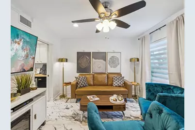 1308 70th Street N, Saint Petersburg, FL 33710 - Photo 3