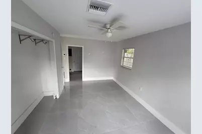 427 40th Avenue S, Saint Petersburg, FL 33705 - Photo 19