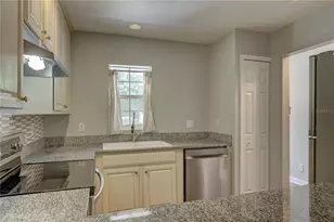 9516 Charlesberg Dr, Tampa, FL 33635 - Photo 27