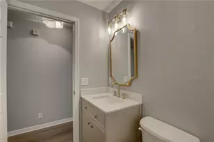 9516 Charlesberg Dr, Tampa, FL 33635 - Photo 23
