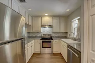9516 Charlesberg Dr, Tampa, FL 33635 - Photo 31