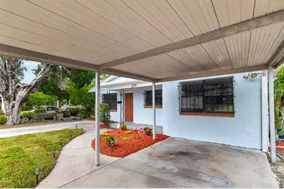 2211 Mallory Avenue, Tampa, FL 33605 - Photo 3