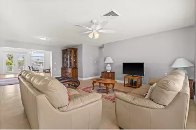 710 116th Avenue, Treasure Island, FL 33706 - Photo 3