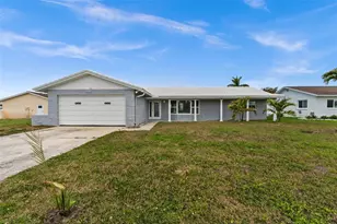 710 116th Ave, Treasure Island, FL 33706 - Photo 1