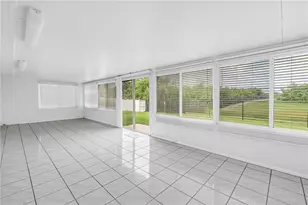 5812 16th Ln NE, Saint Petersburg, FL 33703 - Photo 27