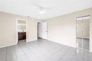 5812 16th Ln NE, Saint Petersburg, FL 33703 - Photo 19