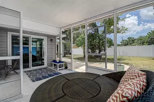 1509 Canterbury Rd N, Saint Petersburg, FL 33710 - Photo 33