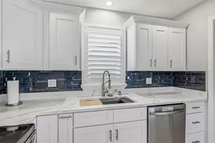 4320 Floramar Terrace, New Port Richey, FL 34652 - Photo 13