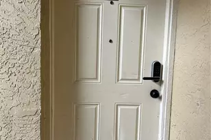 528 Golden Raintree Pl, Brandon, FL 33510 - Photo 3