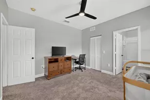 2217 Tuscany Trace, Palm Harbor, FL 34683 - Photo 23