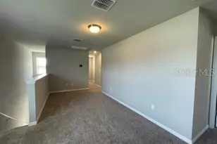 3314 Fresno Pl, Zephyrhills, FL 33541 - Photo 15