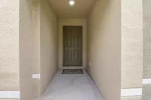 8827 N Vienna Dr, Dunnellon, FL 34433 - Photo 5