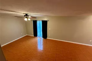 12425 Touchton Dr, Tampa, FL 33617 - Photo 9