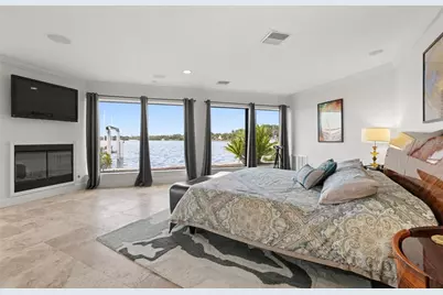 2785 Bayside Drive S, Saint Petersburg, FL 33705 - Photo 23