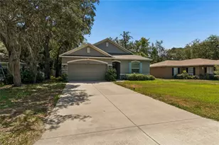 4068 Mendota Ave, Spring Hill, FL 34606 - Photo 5