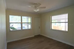 2834 25th Ave N, Saint Petersburg, FL 33713 - Photo 3