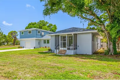 380 Villagrande Avenue S, Saint Petersburg, FL 33707 - Photo 9