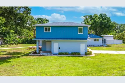 380 Villagrande Avenue S, Saint Petersburg, FL 33707 - Photo 5