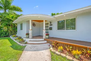 380 Villa Grande Ave S, Saint Petersburg, FL 33707 - Photo 11