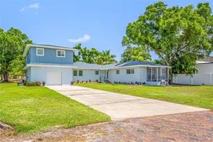 380 Villa Grande Ave S, Saint Petersburg, FL 33707 - Photo 7