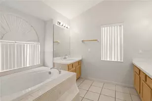 10402 Ashley Oaks Dr, Riverview, FL 33578 - Photo 19
