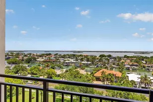 690 Island Way, Clearwater Beach, FL 33767 - Photo 9