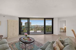 690 Island Way, Clearwater Beach, FL 33767 - Photo 25