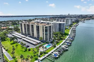 690 Island Way, Clearwater Beach, FL 33767 - Photo 53