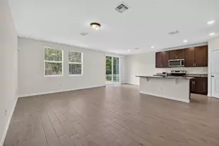 3087 Forrest Plum Ct, Zephyrhills, FL 33540 - Photo 23