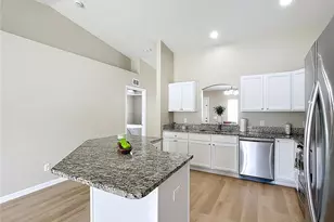 1639 Saddlehorn Dr, Lakeland, FL 33810 - Photo 11