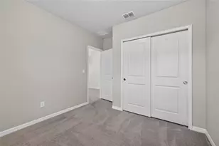 3087 Forrest Plum Ct, Zephyrhills, FL 33540 - Photo 11