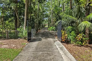 2202 Amity Ct, New Port Richey, FL 34655 - Photo 77