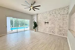 4301 River Close Blvd, Valrico, FL 33596 - Photo 17
