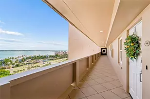 5200 Brittany Dr S, Saint Petersburg, FL 33715 - Photo 19
