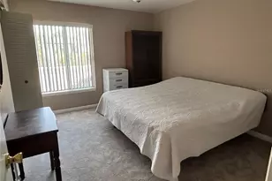 3814 N Lake Dr, Tampa, FL 33614 - Photo 9