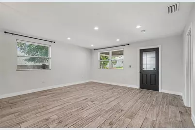 801 E Baker Street, Tampa, FL 33603 - Photo 7