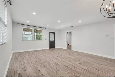 801 E Baker Street, Tampa, FL 33603 - Photo 9