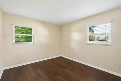 1500 39th Street N, Saint Petersburg, FL 33713 - Photo 19