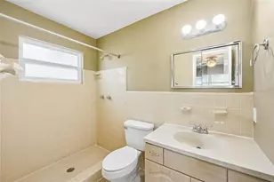1500 39th St N, Saint Petersburg, FL 33713 - Photo 17