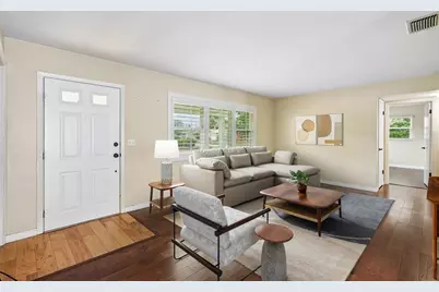 1500 39th Street N, Saint Petersburg, FL 33713 - Photo 3