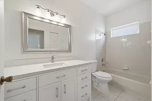 1333 Lindenwood Dr, Tarpon Springs, FL 34688 - Photo 15