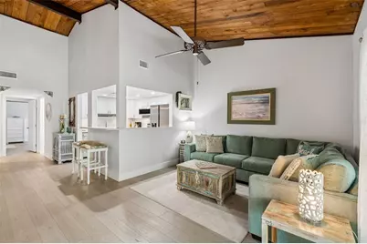 505 Plaza Seville Court #12, Treasure Island, FL 33706 - Photo 13