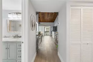 505 Plaza Seville Ct, Treasure Island, FL 33706 - Photo 21