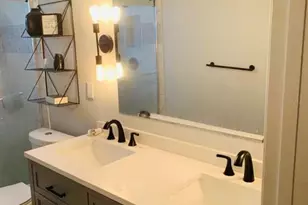 4094 Whiting Dr SE, Saint Petersburg, FL 33705 - Photo 17